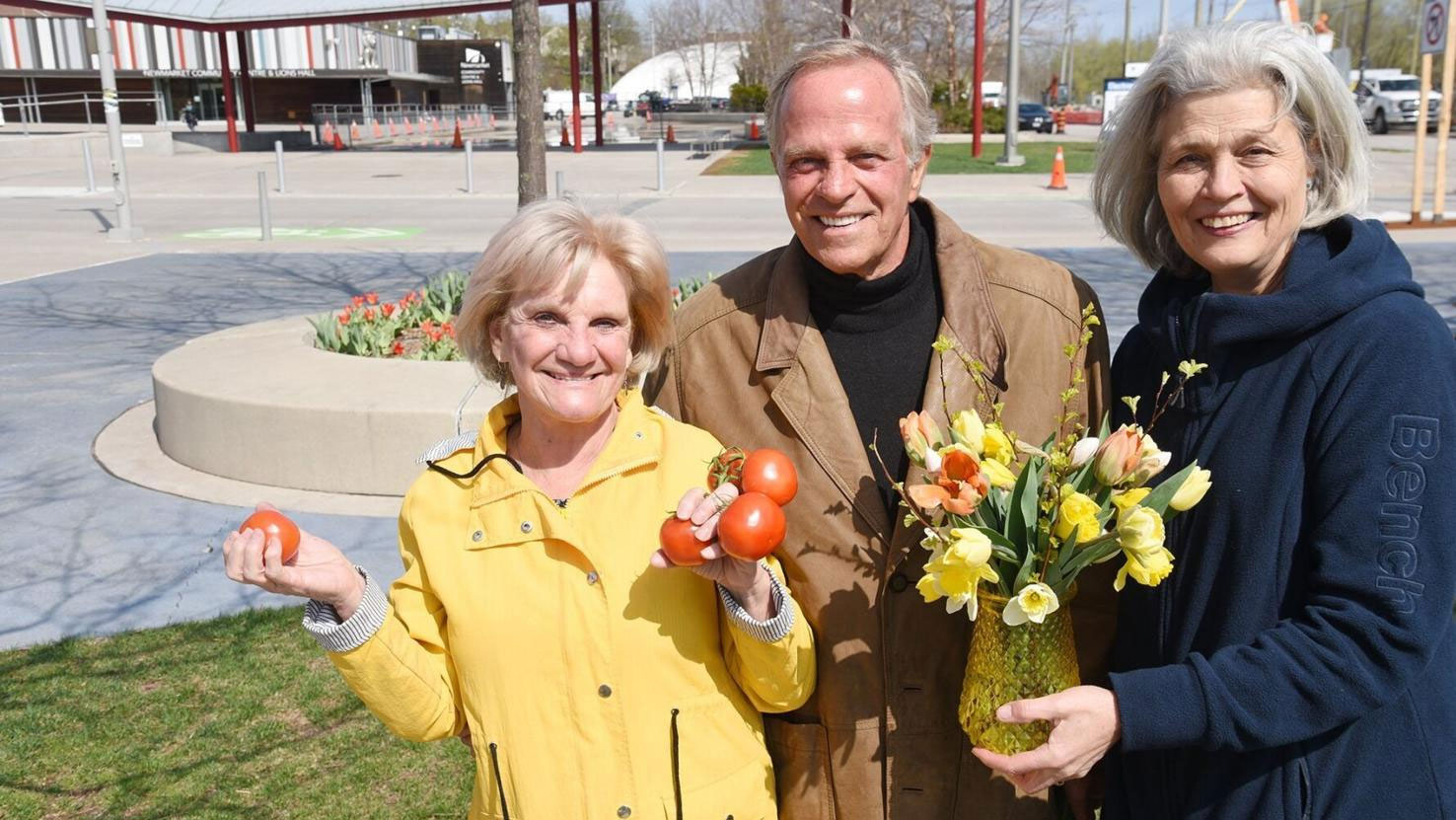 Newmarket Farmers' Market founder Jackie Playter, alongside original vendor Ron VanHart and president Cathy Bartolic.