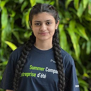 Headshot of Samreen Khurram