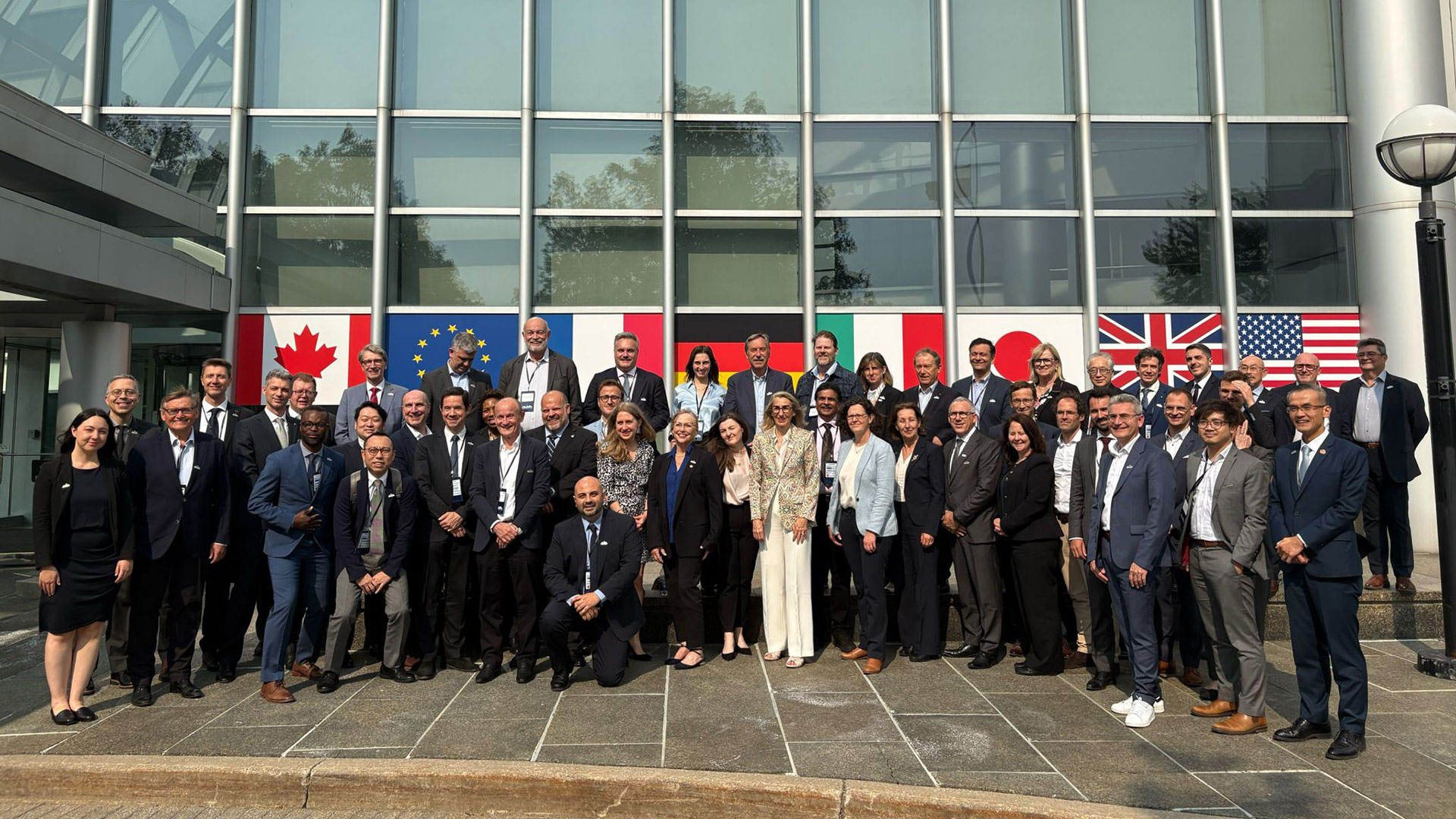 G7 Delegates posing for a photo outside of ventureLAB